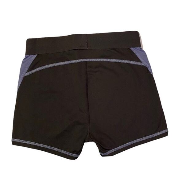 Victoria Secret shorts small - Picture 2 of 3